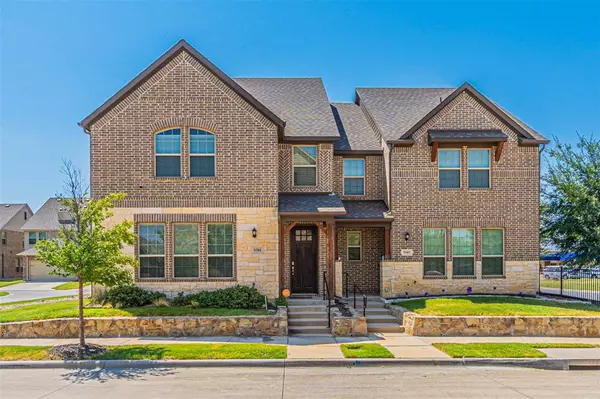 5581 Crosby Drive, North Richland Hills, TX 76180