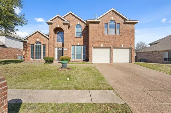 Desoto, TX 75115,737 Honeysuckle Way