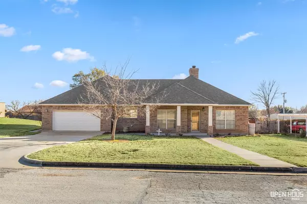 2107 Ruffles Lane, Henrietta, TX 76365