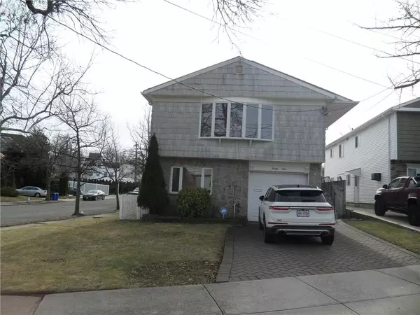 Staten  Island, NY 10312,24 Gillard AVE