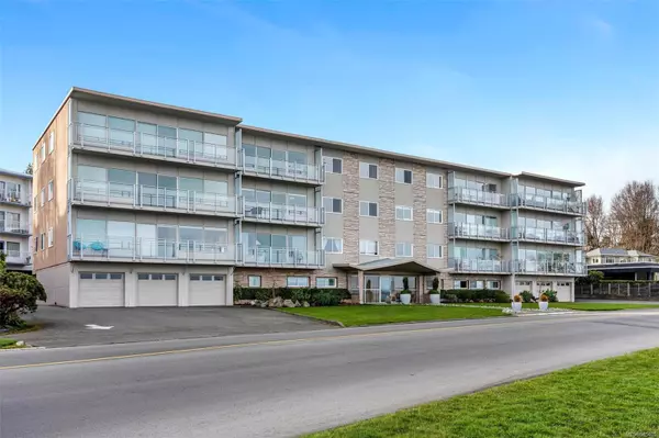 Oak Bay, BC V8S 2N8,1476 Beach Dr #201