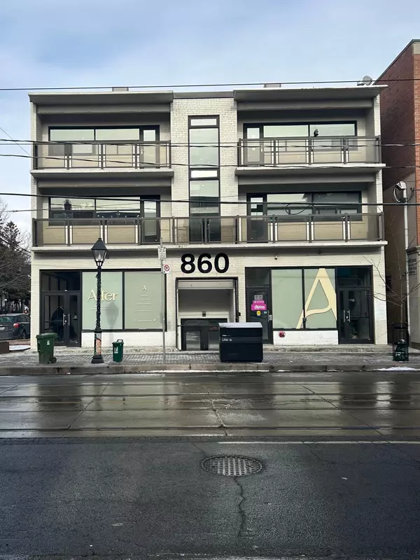 860 College ST, Toronto, ON M6H 1A2