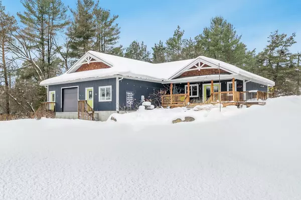 90 West RD, Muskoka, ON P1H 1M1