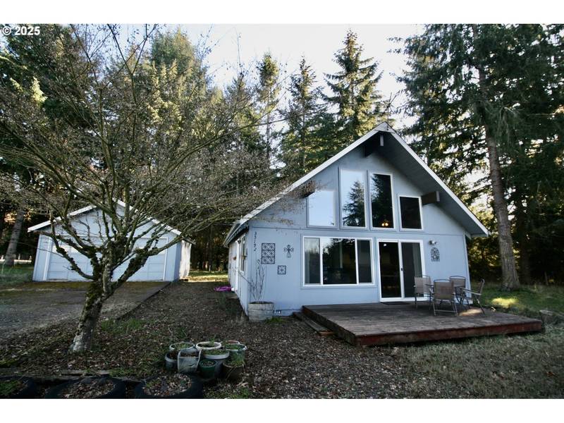 35192 S ELLIS RD, Molalla, OR 97038