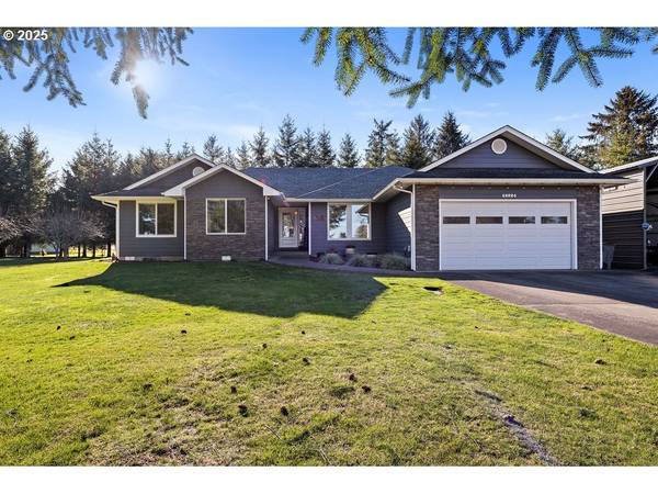 42224 TIFFANY LN, Astoria, OR 97103