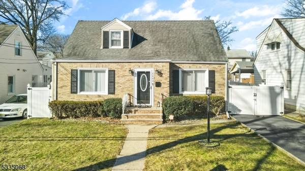 1094 Voorhees St, Hillside Twp., NJ 07205