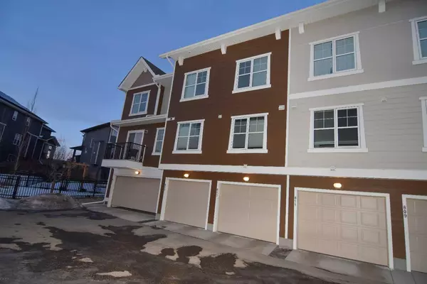 Calgary, AB T3M 2V5,813 Cranbrook WALK Southeast