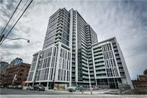 400 Adelaide ST E #814, Toronto C08, ON M5A 4S3