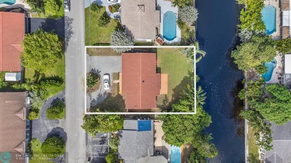 4510 NE 15th Ave, Oakland Park, FL 33334