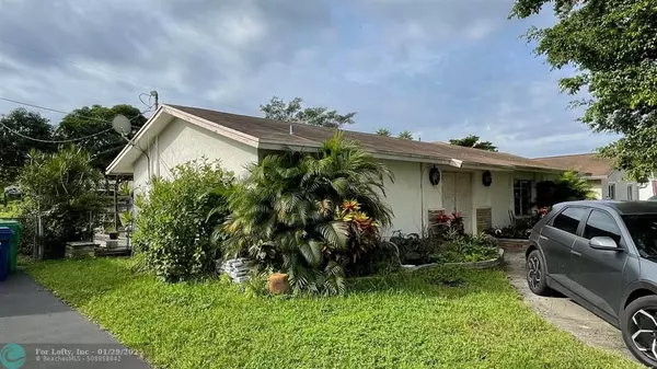 8550 NW 45th Ct, Lauderhill, FL 33351