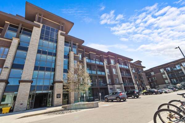 5010 Corporate DR #135, Halton, ON L7L 0H6