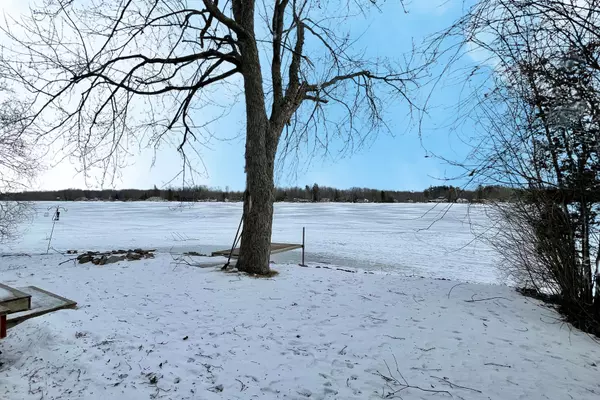 Manotick - Kars - Rideau Twp And Area, ON K0G 1J0,2824 BARTS LN