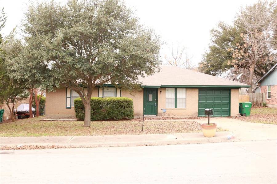 1110 Neptune Drive, Cedar Hill, TX 75104