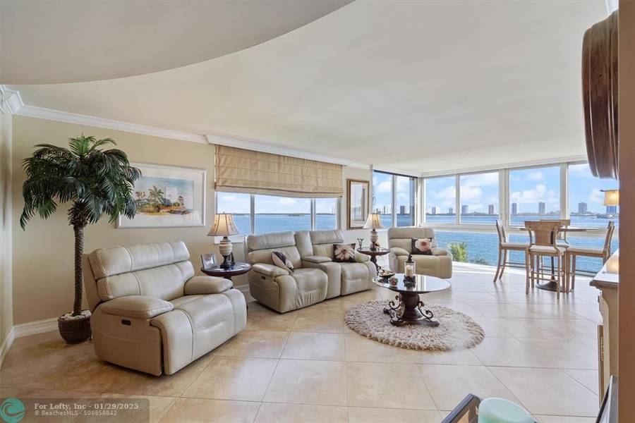 301 Lake Shore Dr  #501, West Palm Beach, FL 33403