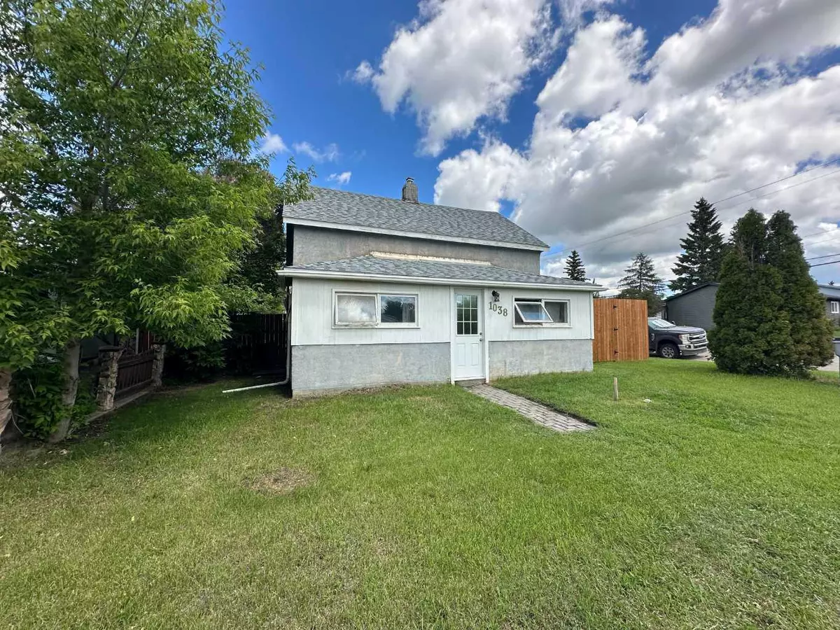 Wainwright, AB T9W 1H4,1038 7 AVE