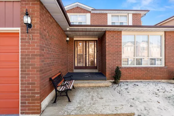 Richmond Hill, ON L4C 7L9,11 Mary Gapper CRES