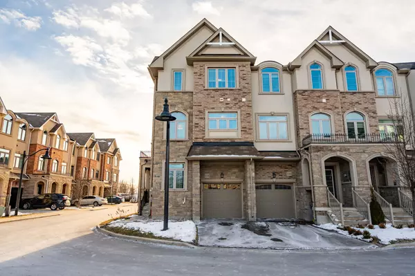 118 Borers Creek CIR, Hamilton, ON L8B 1W3