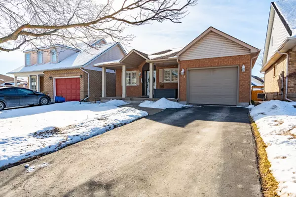 Niagara, ON L2V 5B4,13 Silvercrest CT