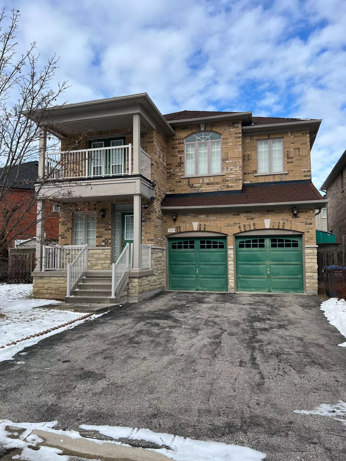 Peel, ON L5M 8B7,5139 Littlebend DR