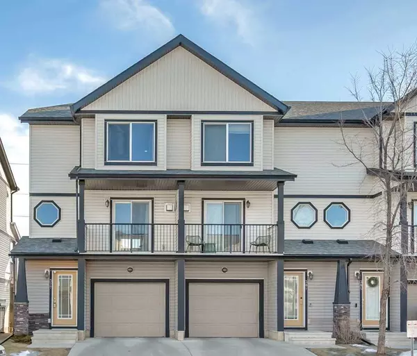 377 Copperpond LNDG Southeast, Calgary, AB T2G 1Z6