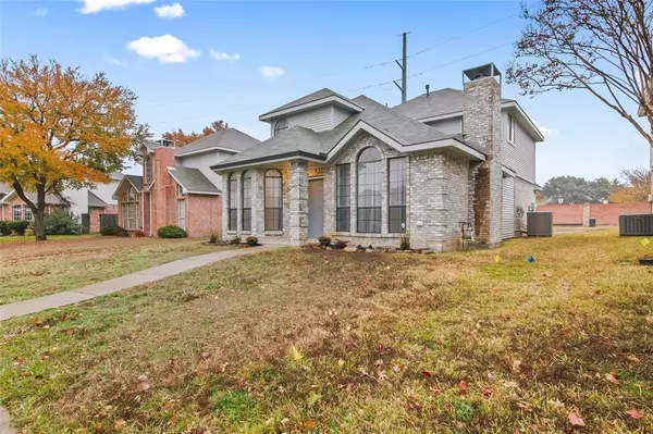 1477 Bregenz Lane, Lewisville, TX 75067