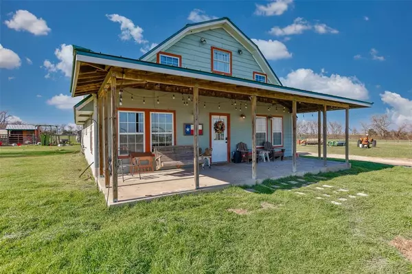 Decatur, TX 76234,11089 Countyline Road