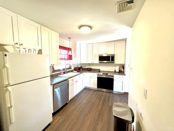 4502 Boonsboro RD, Lynchburg, VA 24503