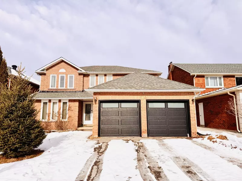 300 Valleymede DR, York, ON L4B 2C5