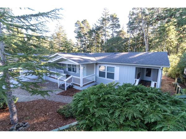 905 LILLIE CIRCLE CT, Florence, OR 97439