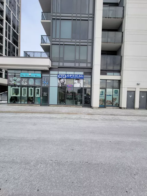 Richmond Hill, ON L4C 1V6,9610 Yonge ST #B10