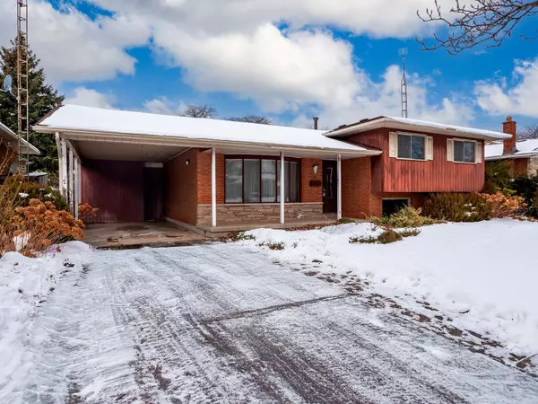 Niagara, ON L2M 2A8,33 Strathcona DR