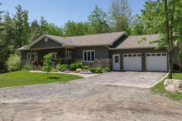 1146 Devil Lake RD, Frontenac, ON K0G 1X0