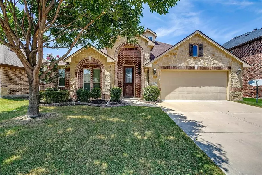 1664 Potomac Drive, Burleson, TX 76028