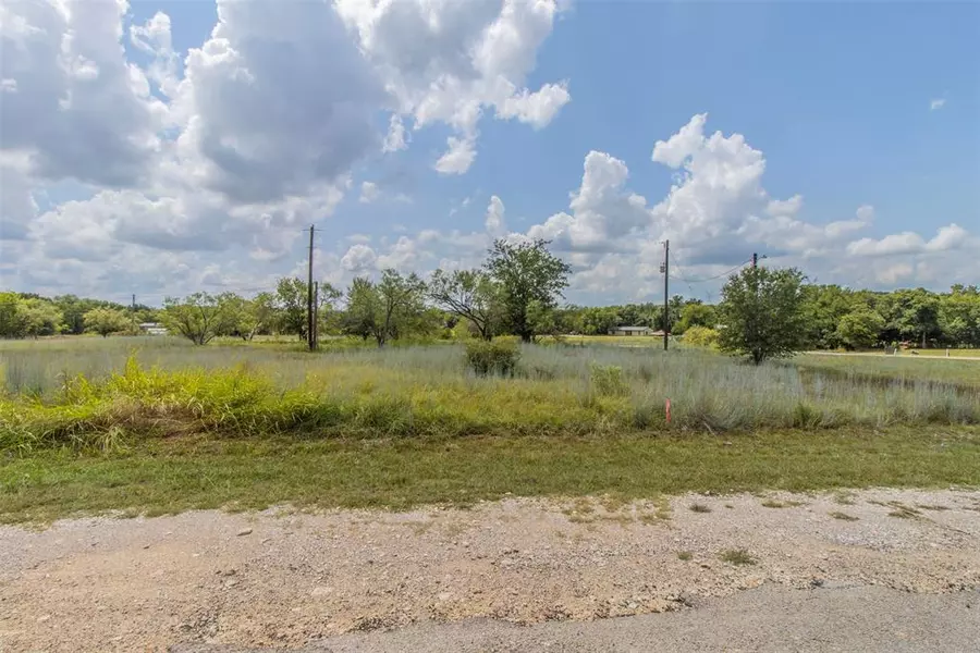 3803 Washington Trail, Granbury, TX 76048