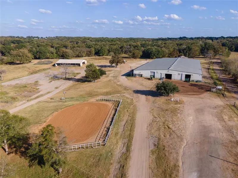 836 County Road 1655, Mount Pleasant, TX 75455