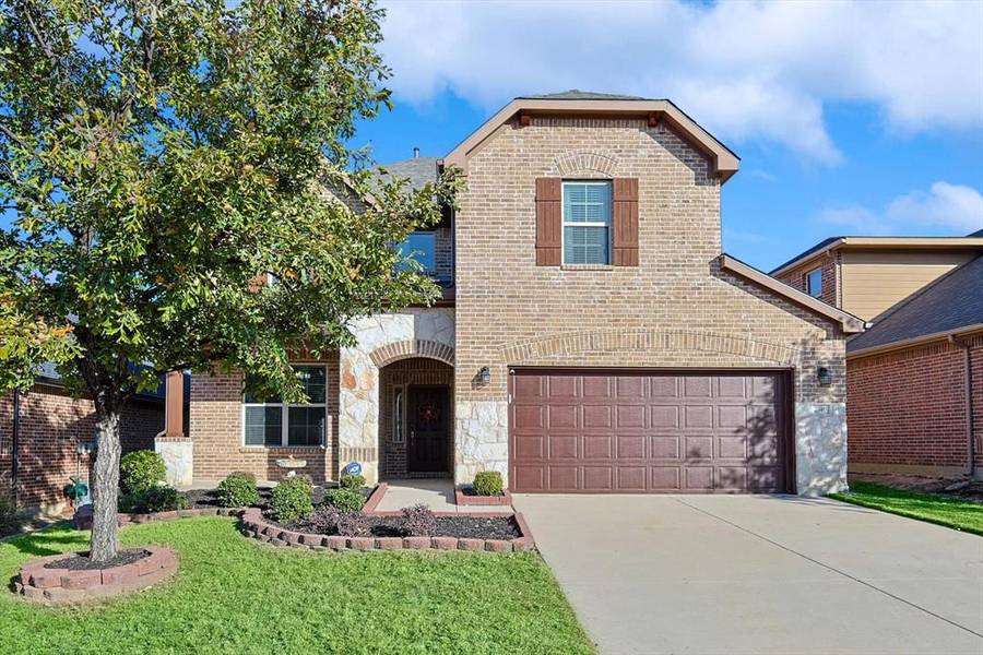 2749 Calmwood Drive, Little Elm, TX 75068