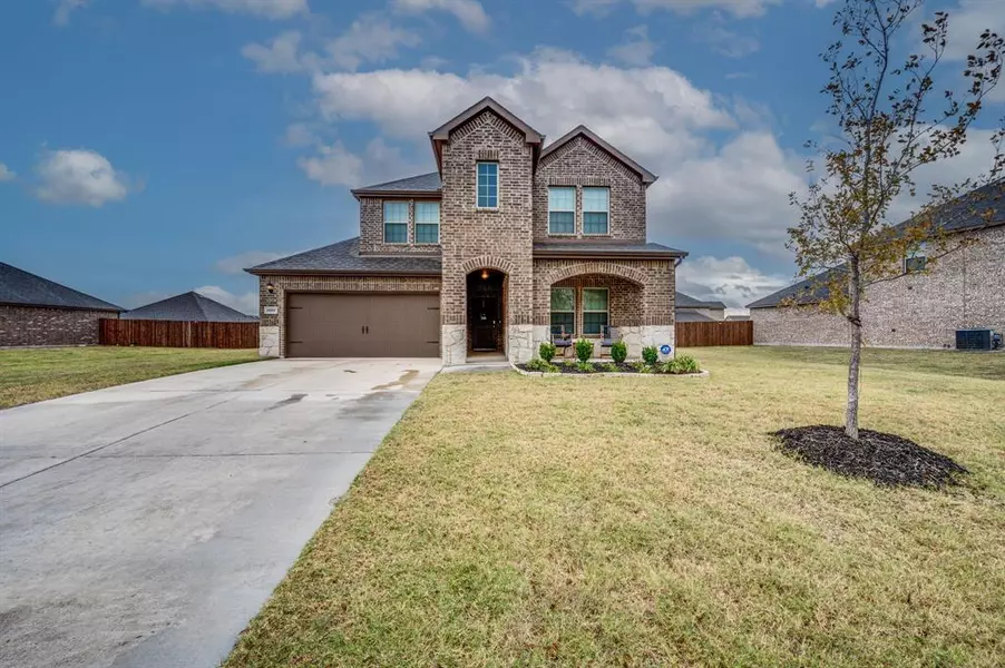 1507 Shoreline Drive, Waxahachie, TX 75165