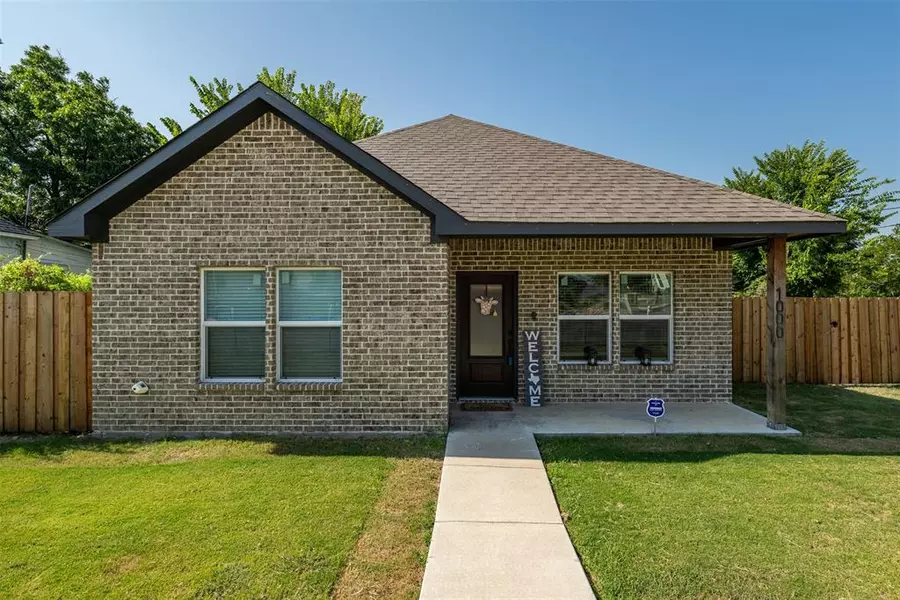 1000 E Allen Avenue, Fort Worth, TX 76104