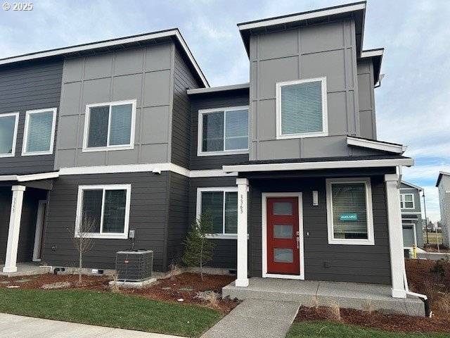 3363 SE EQUINOX LN, Hillsboro, OR 97123