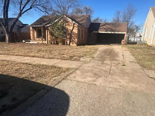 Coleman, TX 76834,205 Hollywood Street