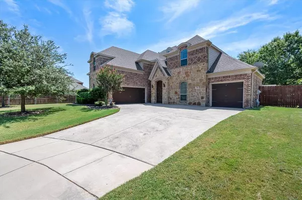 Mansfield, TX 76063,704 Elm Creek Circle