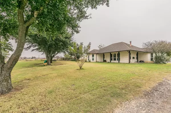 Cleburne, TX 76033,1013 Highland Road