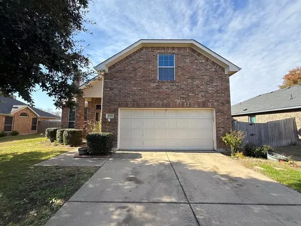 1713 Eastgate Drive, Terrell, TX 75160