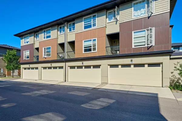 508 Evansridge PARK Northwest, Calgary, AB T3P 0N7