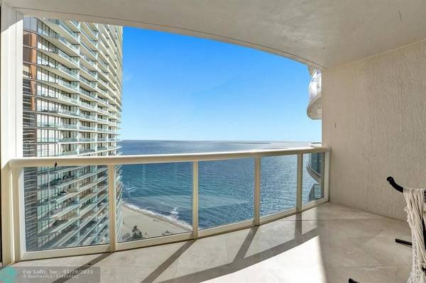 Sunny Isles Beach, FL 33160,18911 COLLINS AVE  #2706