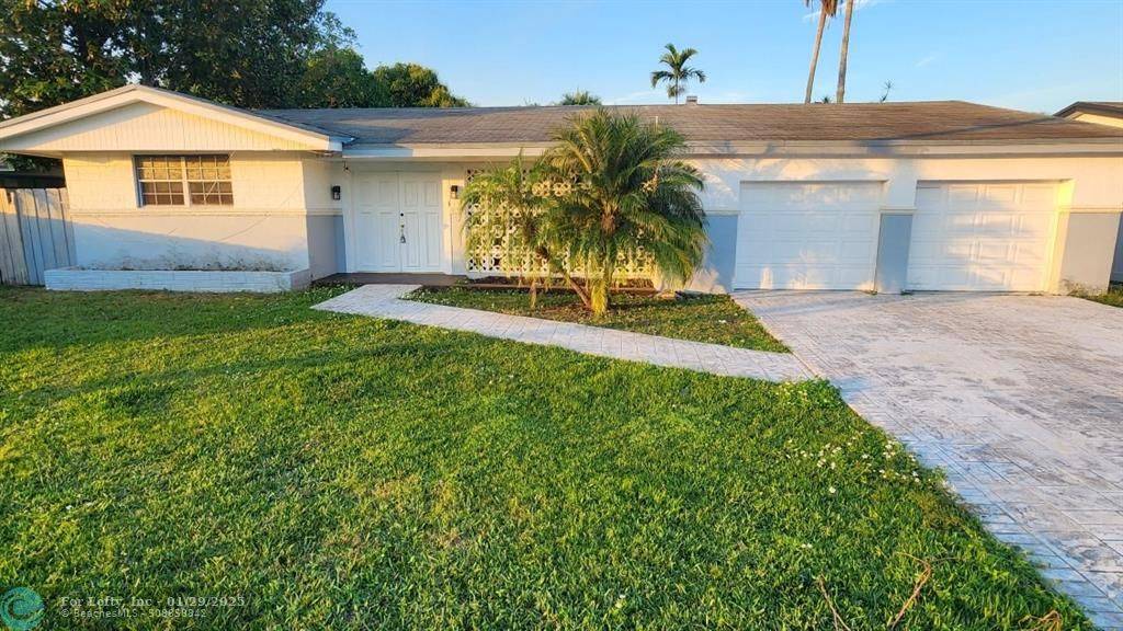 Miramar, FL 33023,6649 EMERALD LAKE DR