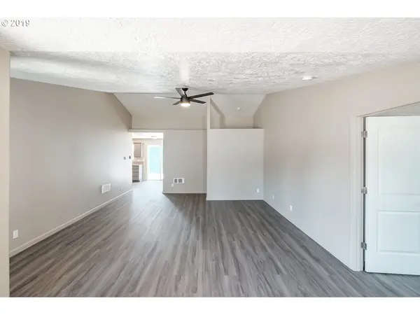 Sweet Home, OR 97386,4646 MAHOGANY LN