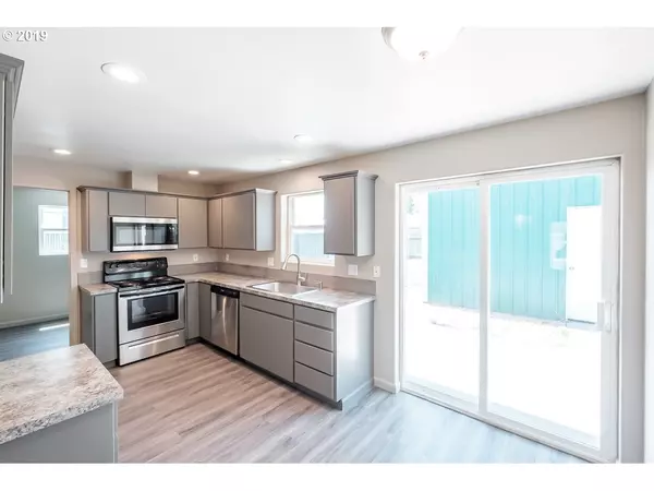 Sweet Home, OR 97386,4646 MAHOGANY LN