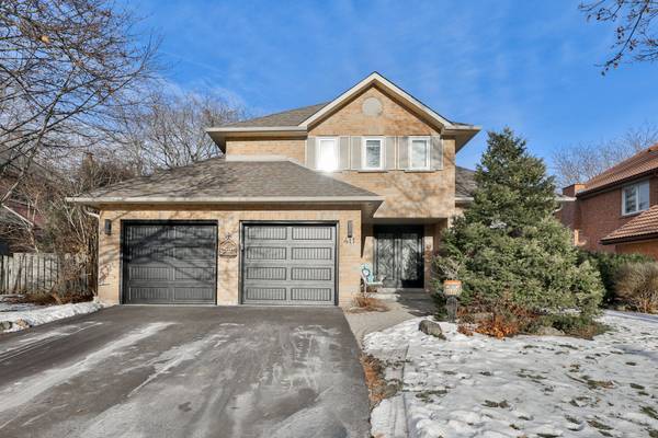 411 Barclay CRES, Halton, ON L6J 6H8