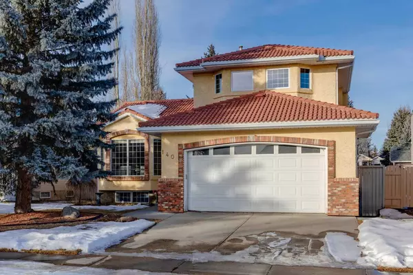 140 Evergreen Close Southwest, Calgary, AB T2Y 2X8